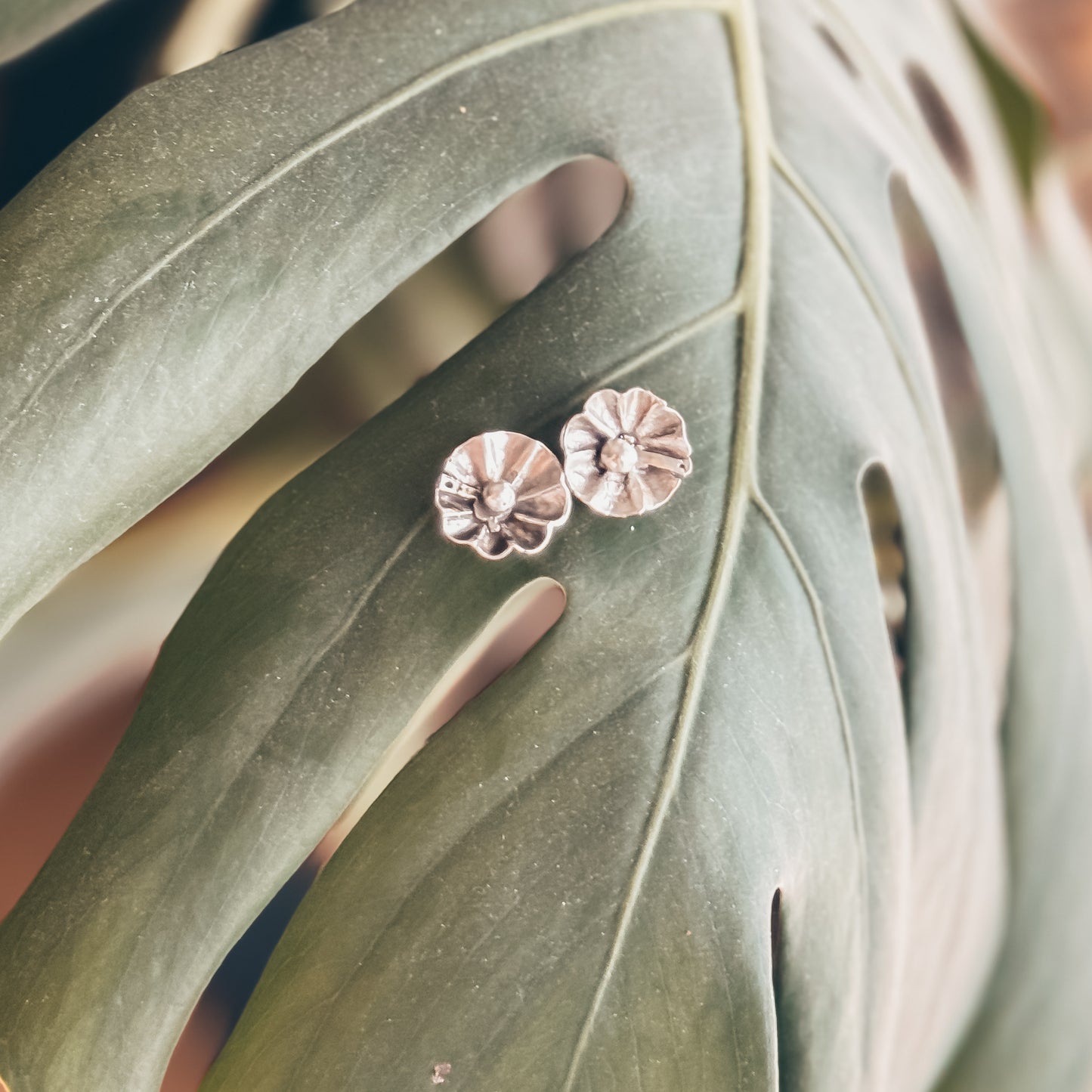 Soft Petal Studs